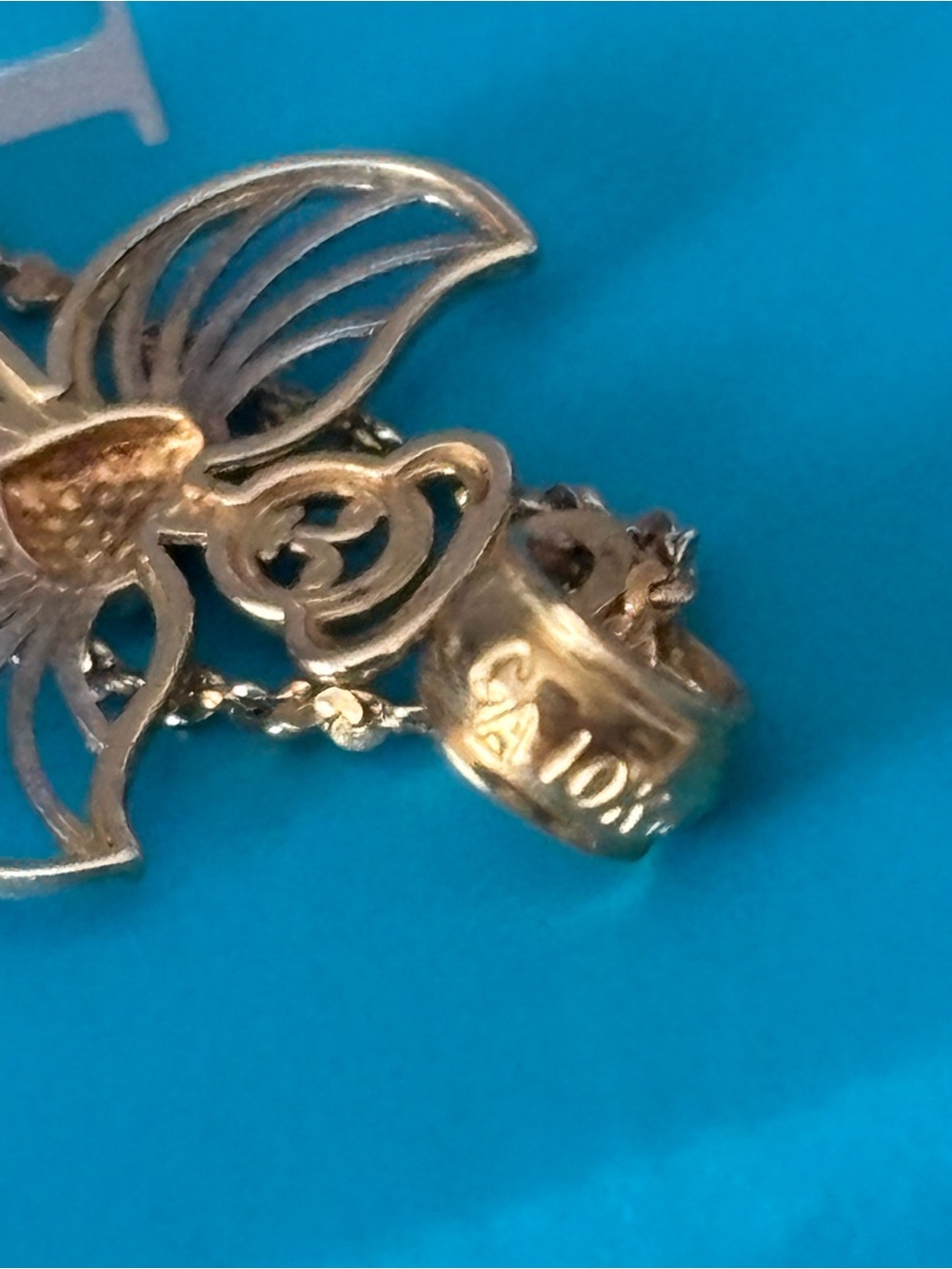 NIB Banter by Piercing Pagoda 10K Two Tone Gold Angel Pendant Necklace Kids Set - Picture 9 of 15